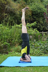 Tom Payne certified IYENGAR yoga teacher